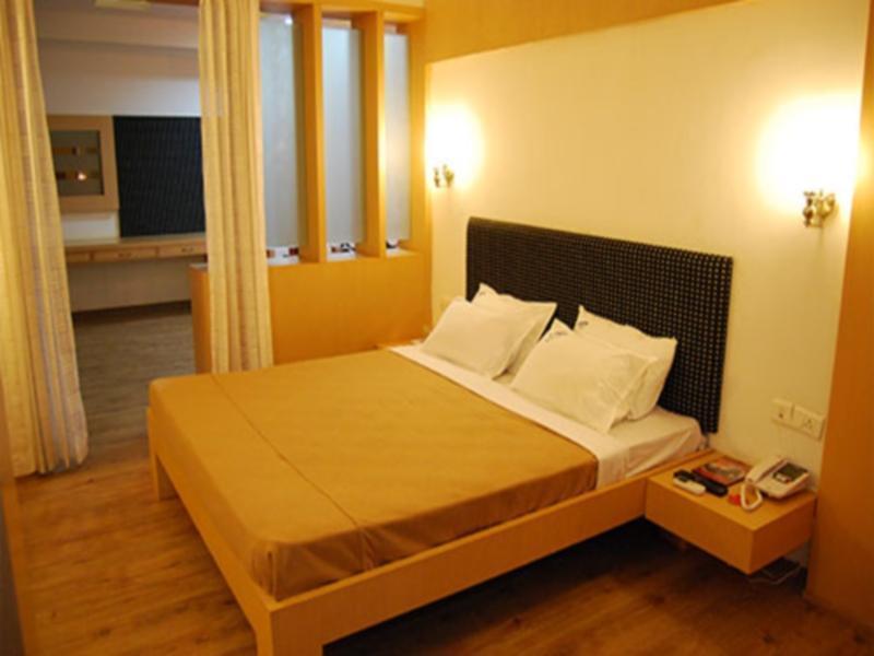 Pl A Residency Trichy Hotel Tiruchirappalli Exterior photo